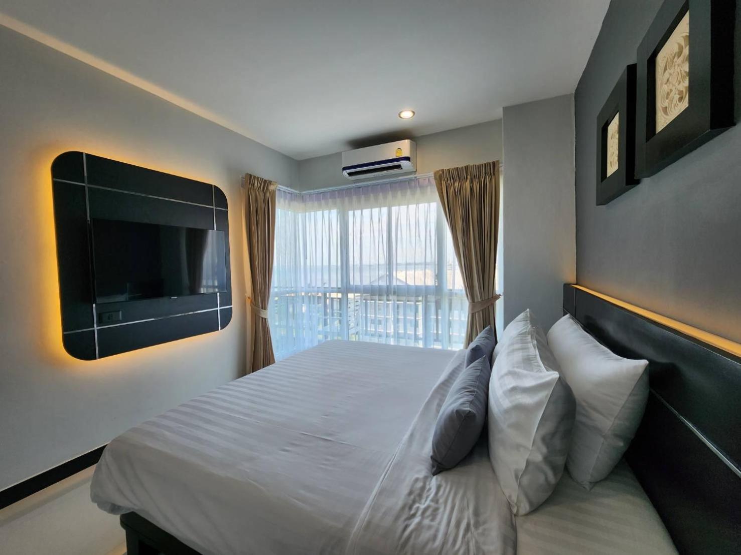 Lhc Hotel And Resort Патая Екстериор снимка