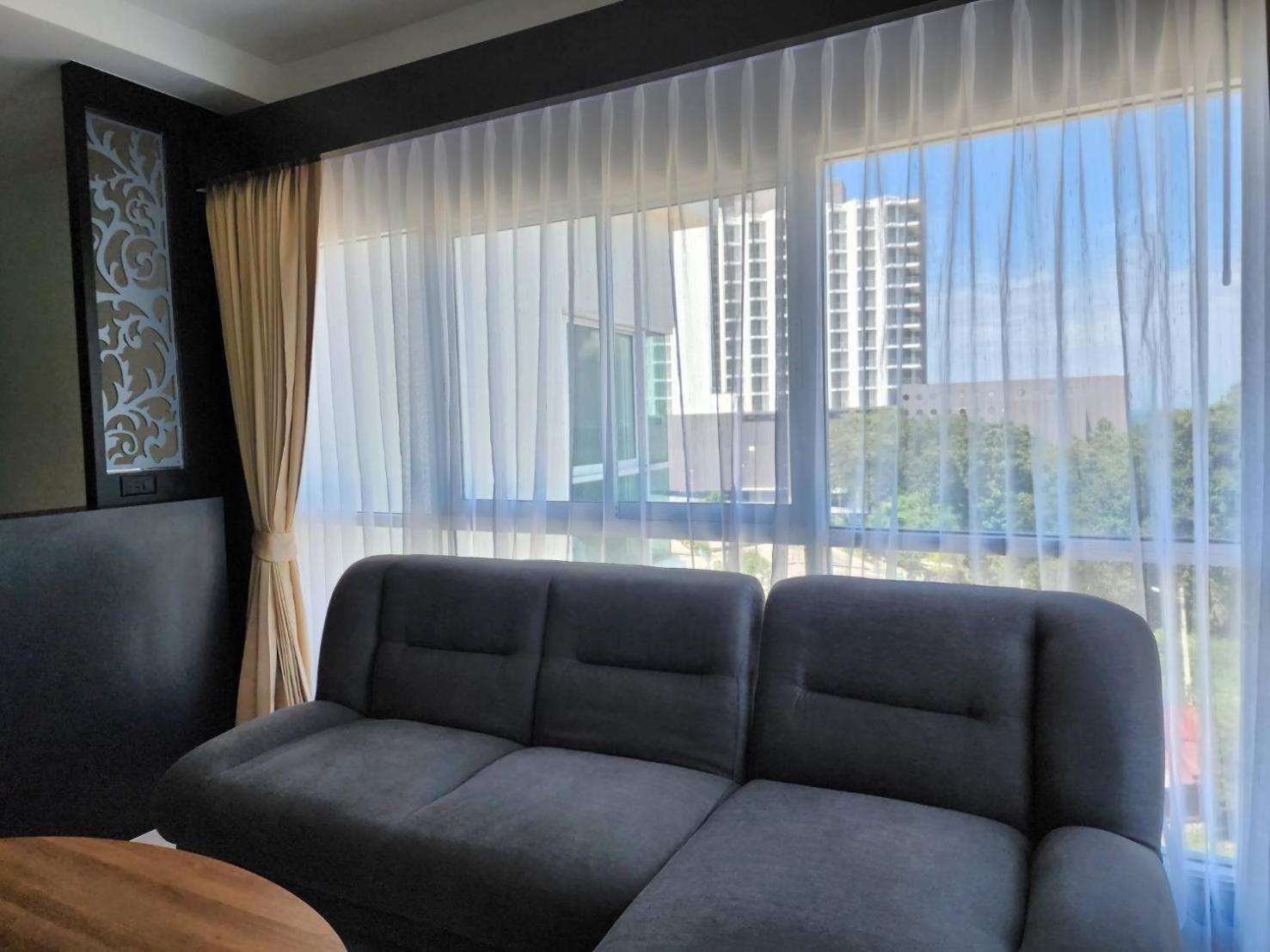 Lhc Hotel And Resort Патая Екстериор снимка