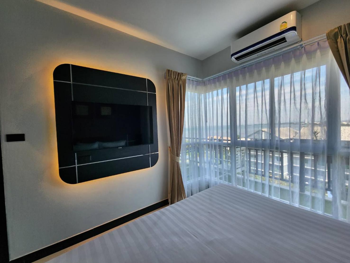 Lhc Hotel And Resort Патая Екстериор снимка