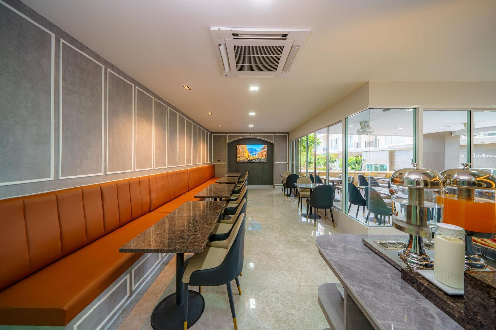 Lhc Hotel And Resort Патая Екстериор снимка