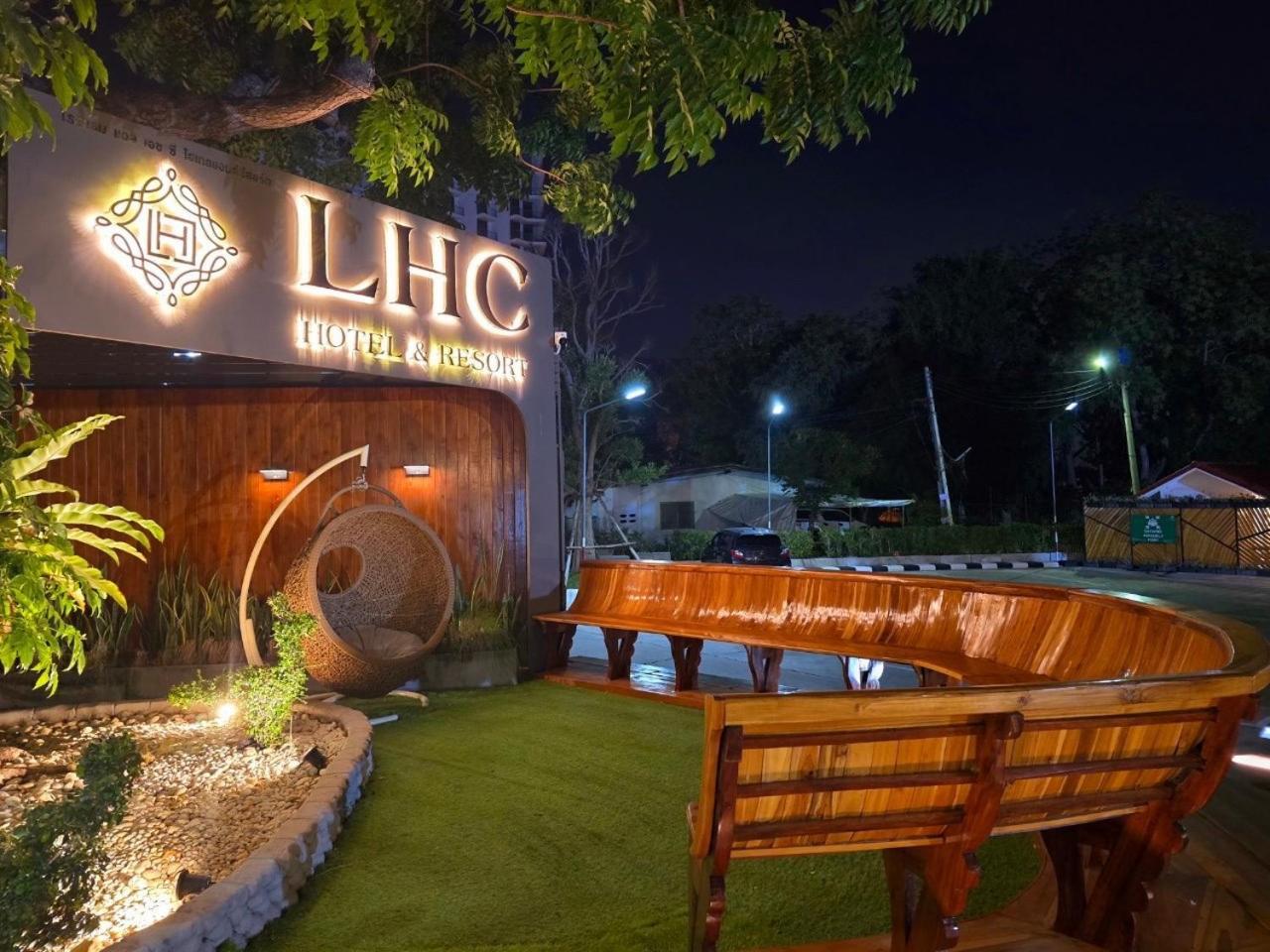 Lhc Hotel And Resort Патая Екстериор снимка