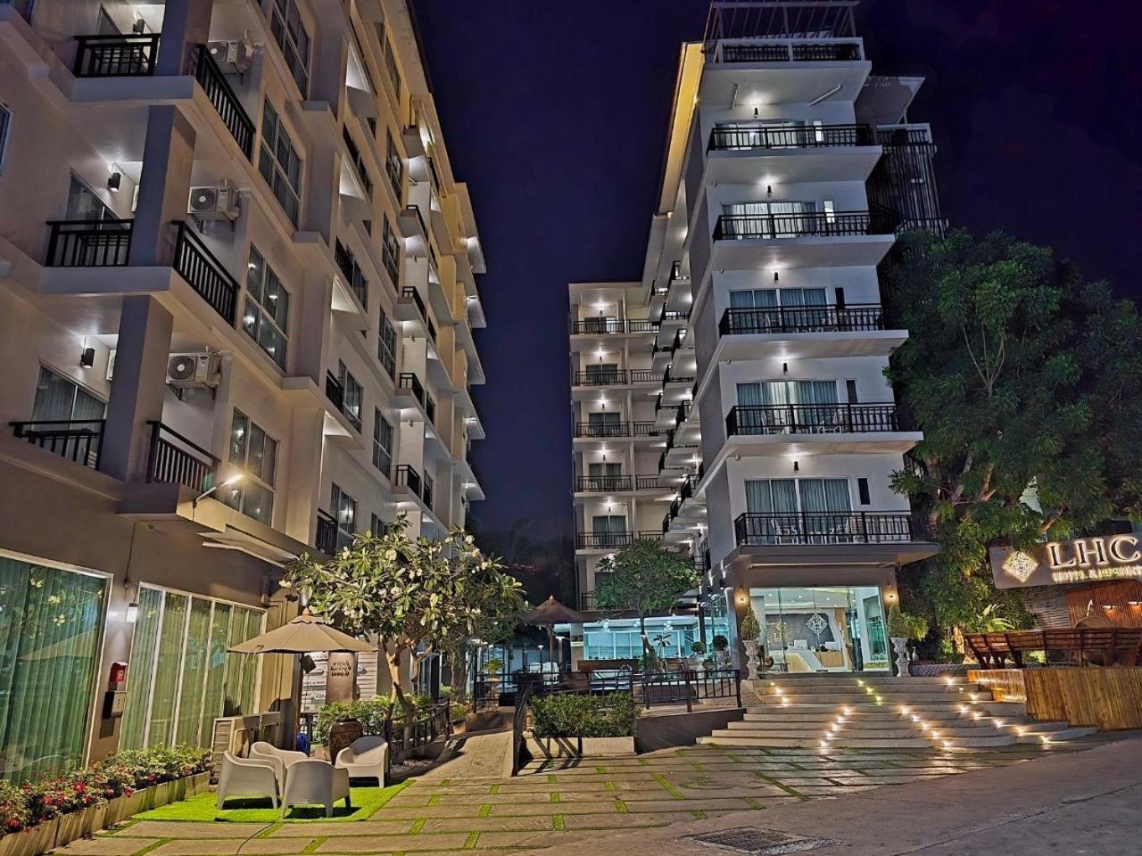 Lhc Hotel And Resort Патая Екстериор снимка