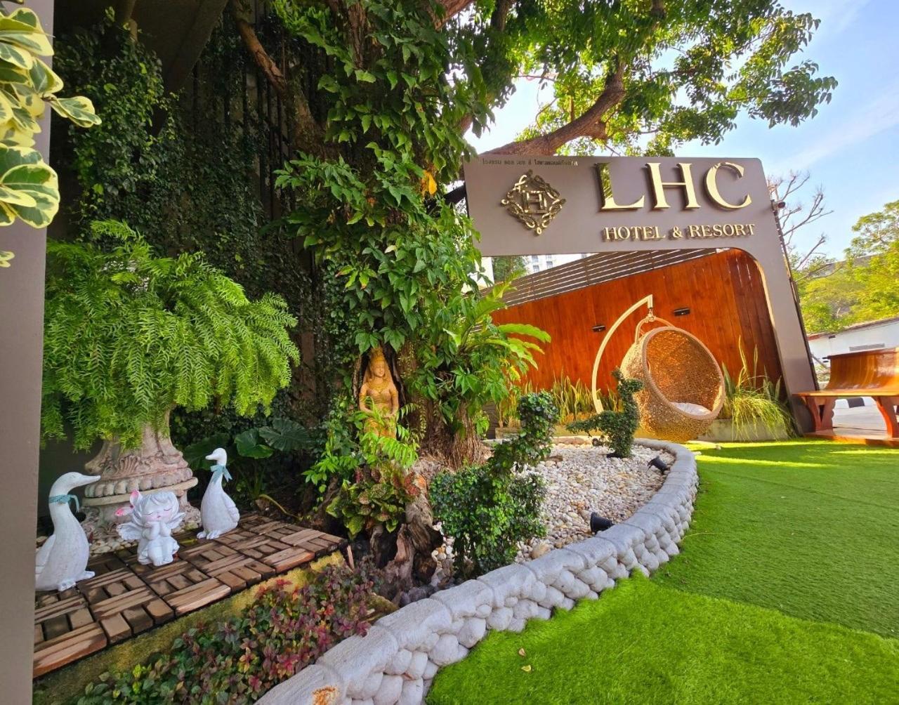Lhc Hotel And Resort Патая Екстериор снимка